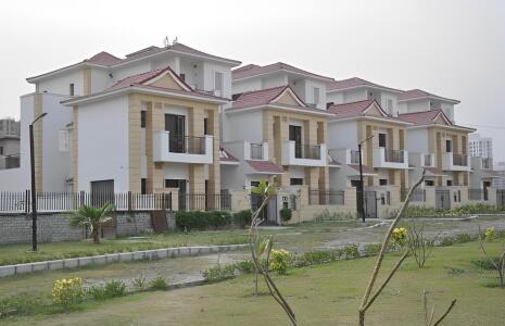 Jaypee Greens Kingswood Oriental